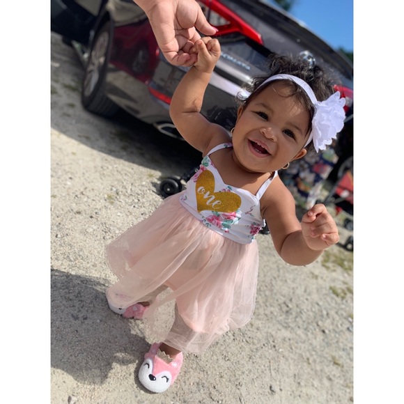 Meet your Posher, Destiny! - Picture 2 of 7